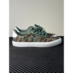 New Adidas Vulcraid3r Skateboard Shoes, Camouflage, Size 7.5 Men’s or 8.5 Women